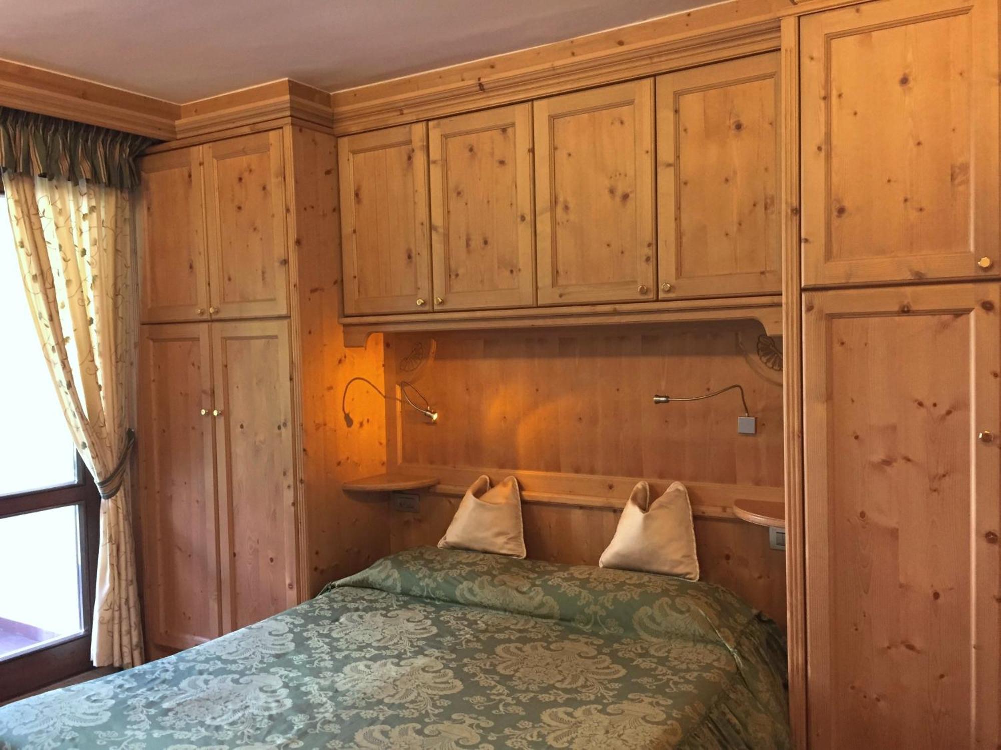 Parkhotel Ladinia San Vito di Cadore Habitación foto
