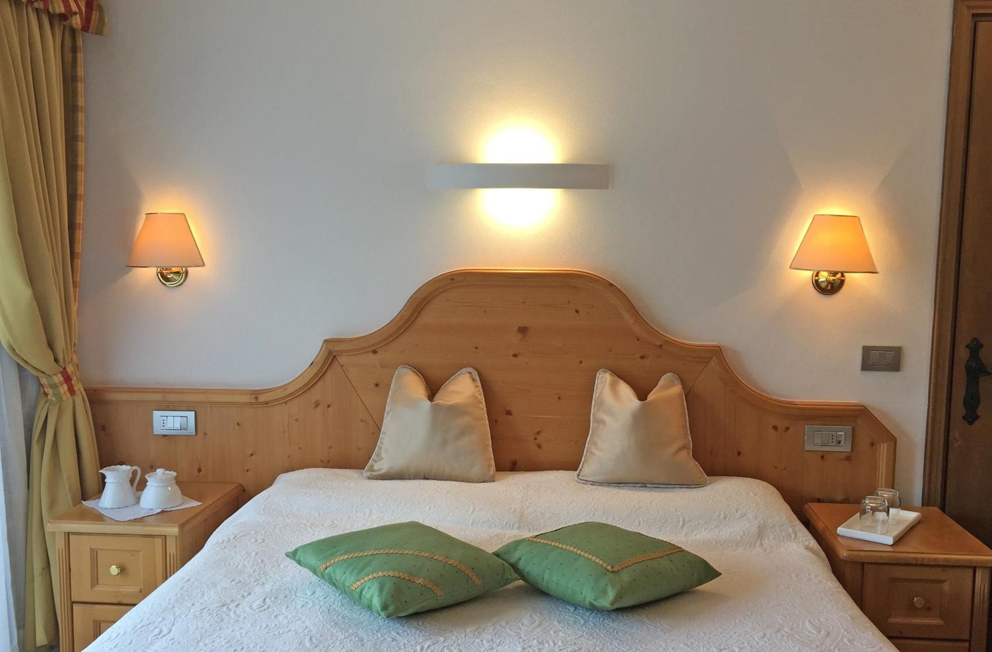 Parkhotel Ladinia San Vito di Cadore Habitación foto